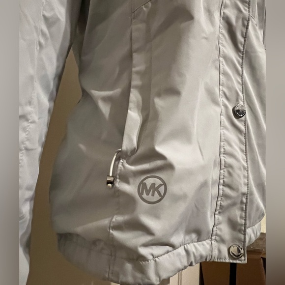 Michael kors hoodie rain coat - Picture 10 of 10